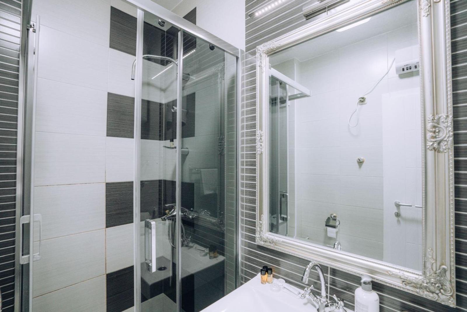Pupin Luxury Apartment Ochryda Zewnętrze zdjęcie